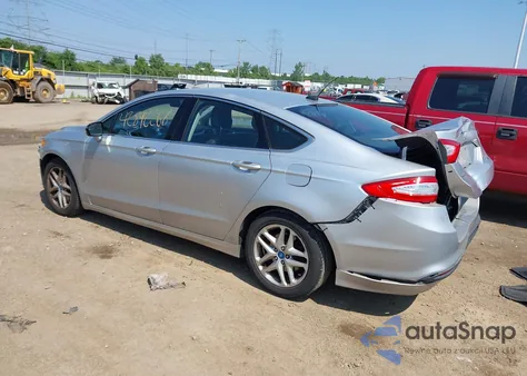 2013 Ford Fusion Se z USA, uszkodzony, nr VIN 3FA6P0HR5DR268806